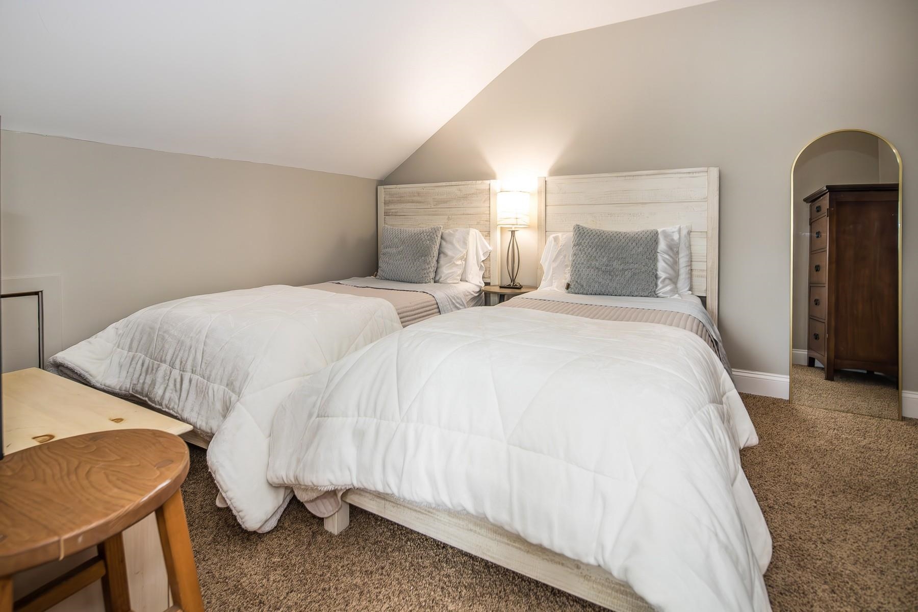 267 Village Circle, Unit V15 Killington, VT 05751 - Photo 23 of 35