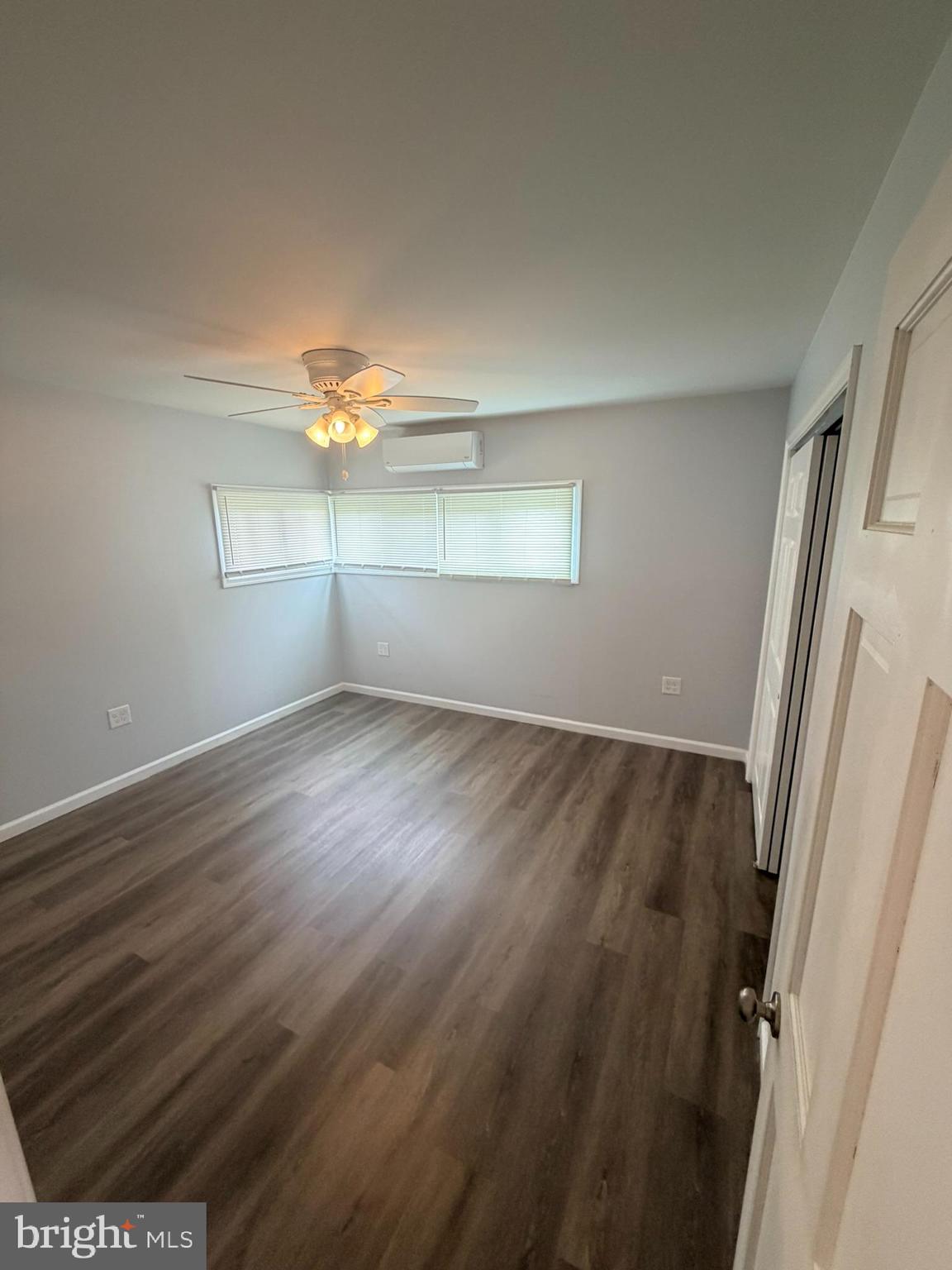 89 Timber Lane Levittown, PA 19054 - Photo 9 of 12