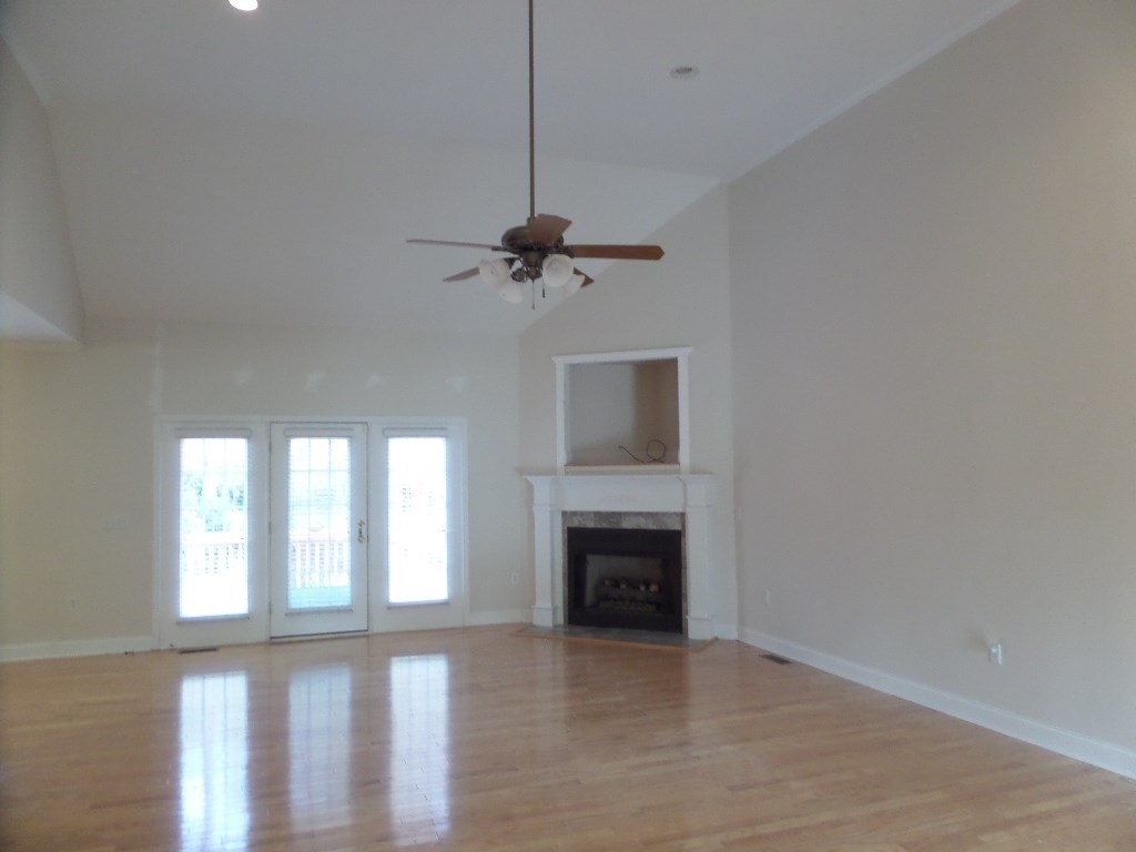 203 Sapphire Valley Anderson, SC 29621 - Photo 3 of 21