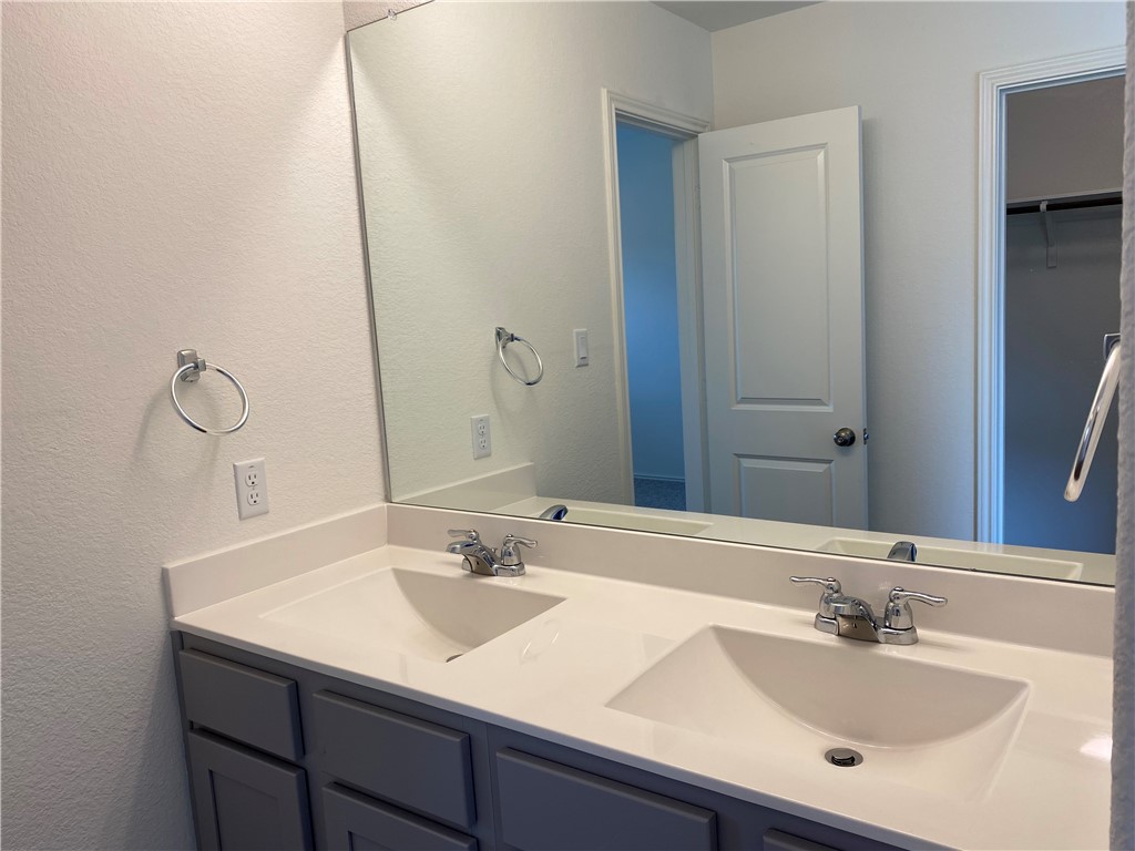 128 Calomel Trail Buda, TX 78610 - Photo 14 of 22