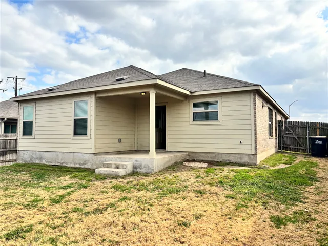 $2,100 | 128 Calomel Trail, Buda, TX 78610