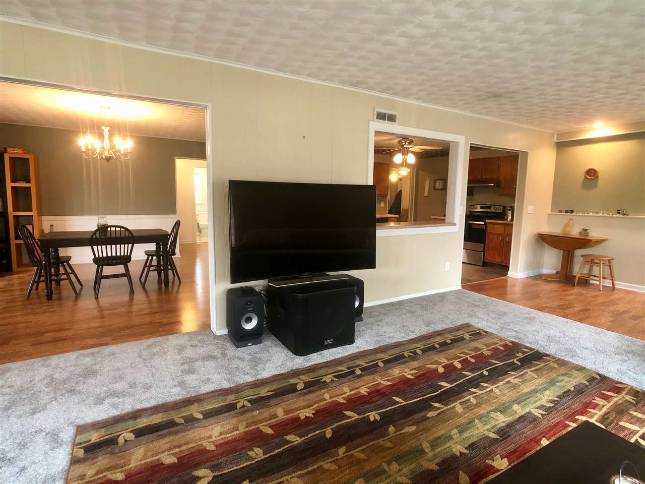 8394 North Kilbuck Road Monroe Center, IL 61052 - Photo 13 of 25 Gallery Image 13