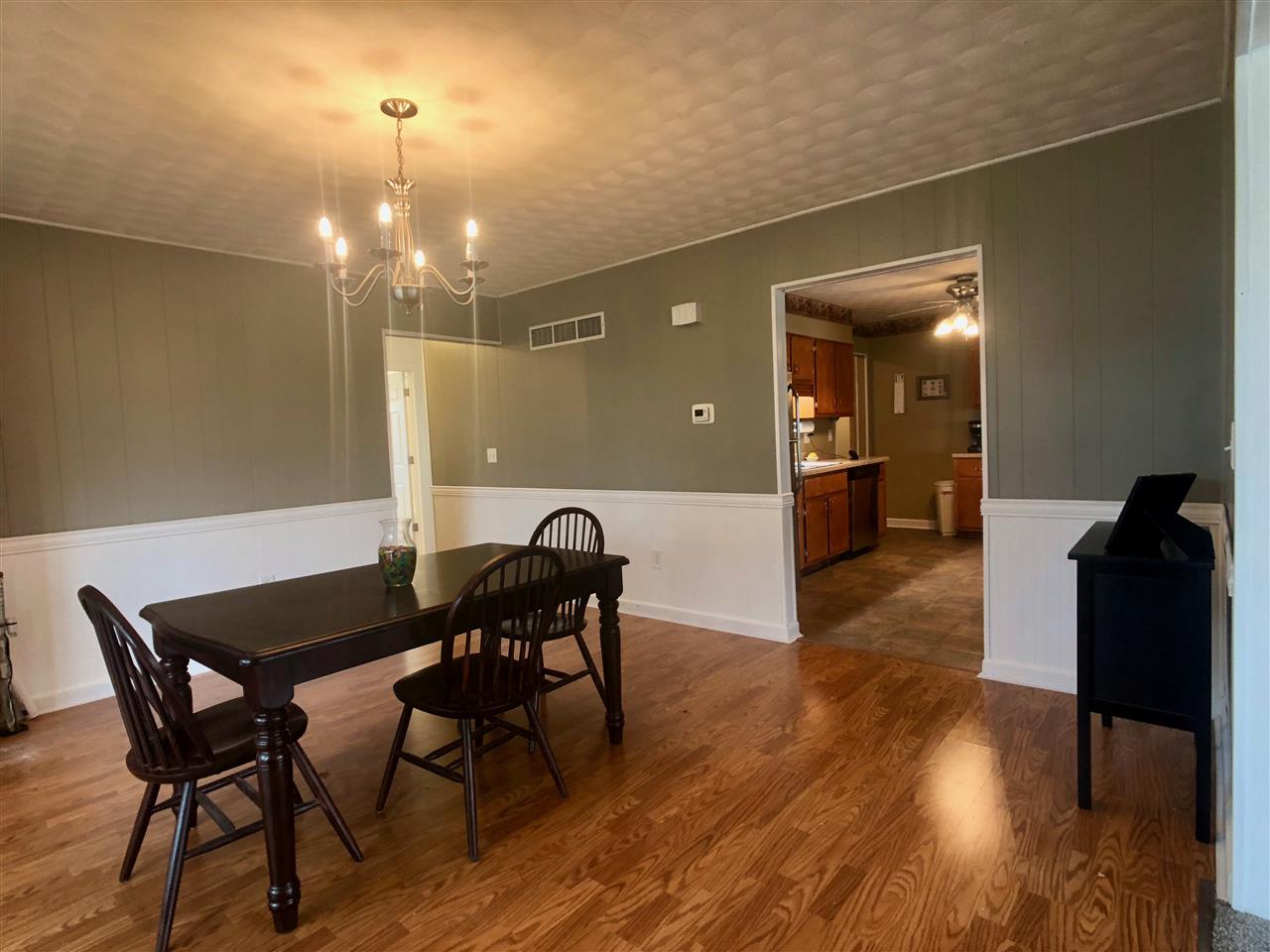 8394 North Kilbuck Road Monroe Center, IL 61052 - Photo 16 of 25 Gallery Image 16