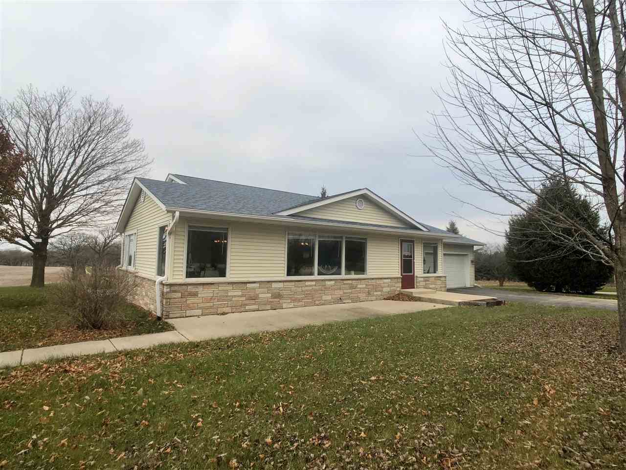 8394 North Kilbuck Road Monroe Center, IL 61052 - Photo 3 of 25 Gallery Image 3
