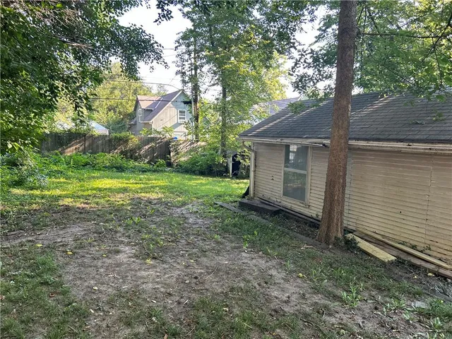 $145,000 | 208 West 81 Terrace, Kansas City, MO 64114