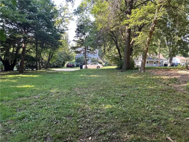 $145,000 | 208 West 81 Terrace, Kansas City, MO 64114