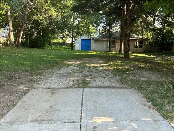 $145,000 | 208 West 81 Terrace, Kansas City, MO 64114