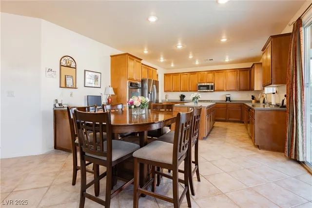 $900,000 | 7134 Mountain Den Avenue, Las Vegas, NV 89179