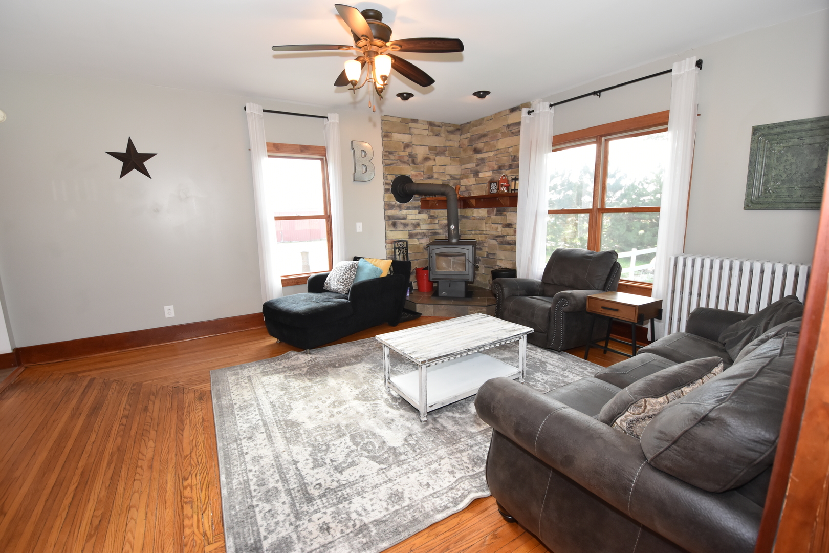 2956 Base Line Road Kirkland, IL 60146 - Photo 7 of 60