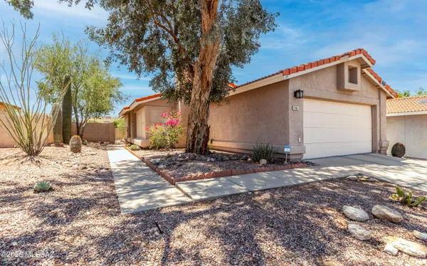 $300,000 | 5361 West Wood Owl Drive, Tucson, AZ 85742