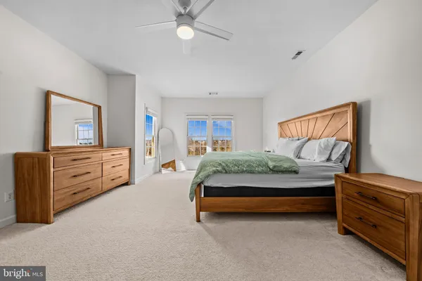 $790,000 | 43003 Golf View Drive, Chantilly, VA 20152