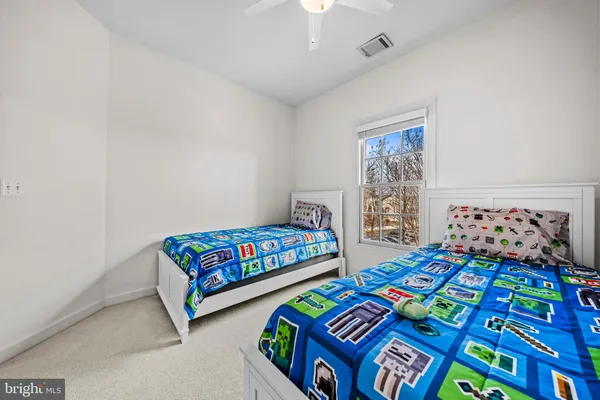 $790,000 | 43003 Golf View Drive, Chantilly, VA 20152