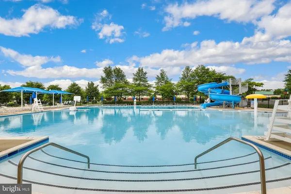 $790,000 | 43003 Golf View Drive, Chantilly, VA 20152