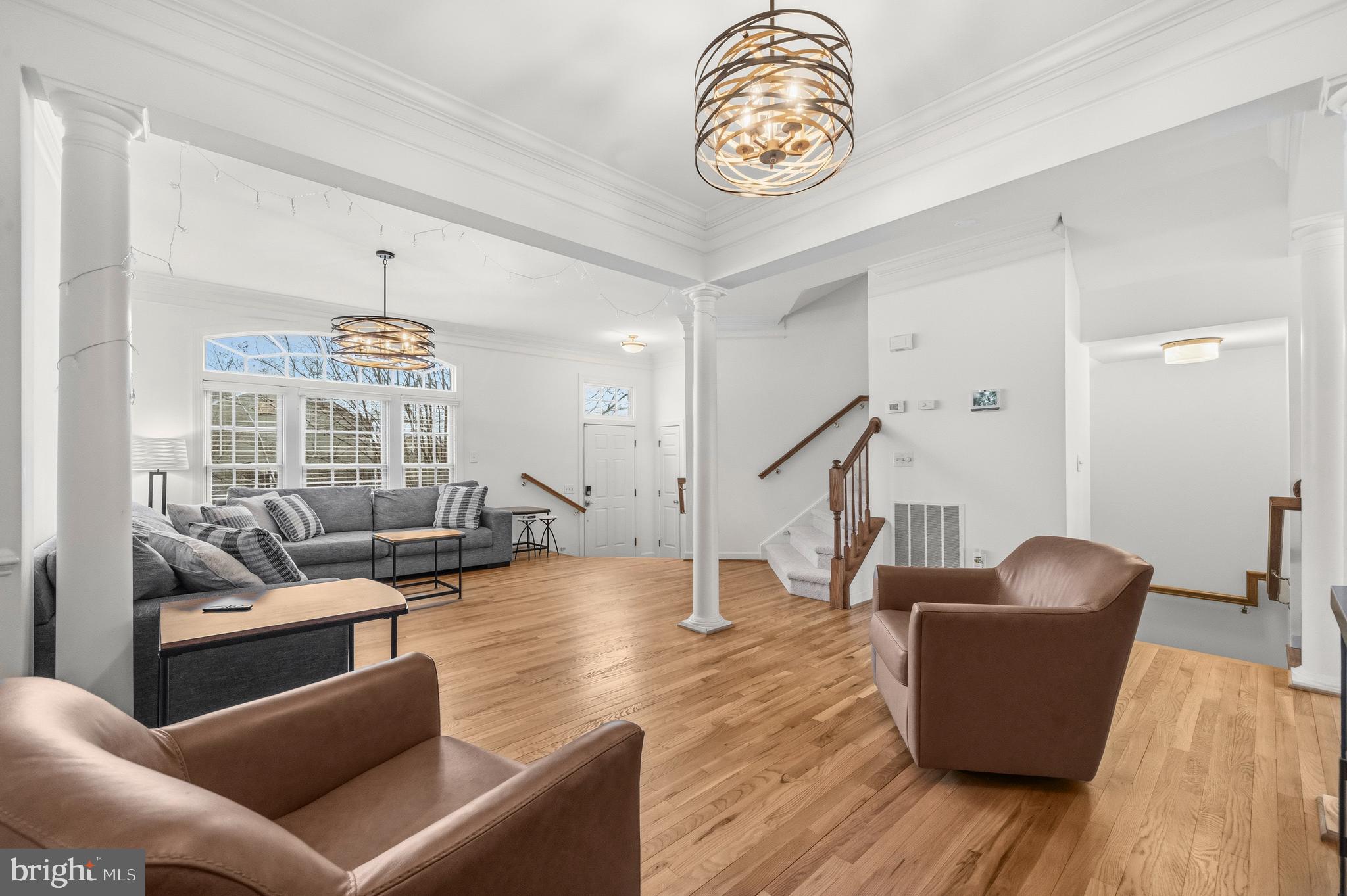 43003 Golf View Drive Chantilly, VA 20152 - Photo 6 of 54 a living room with furniture and a wooden floor