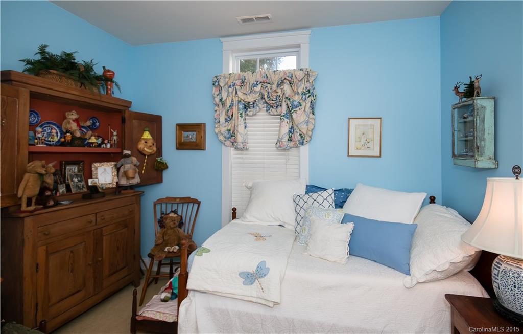 207 Faust Road Davidson, NC 28036 - Photo 18 of 24 Gallery Image 18
