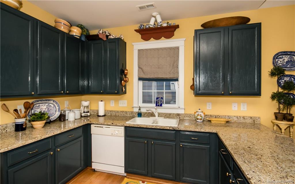 207 Faust Road Davidson, NC 28036 - Photo 8 of 24 Gallery Image 8