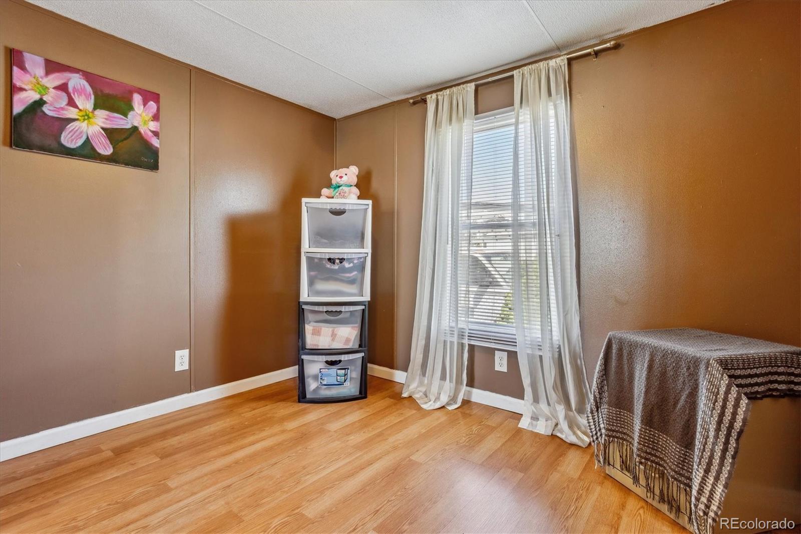 2970 Falcon Street Denver, CO 80260 - Photo 12 of 17