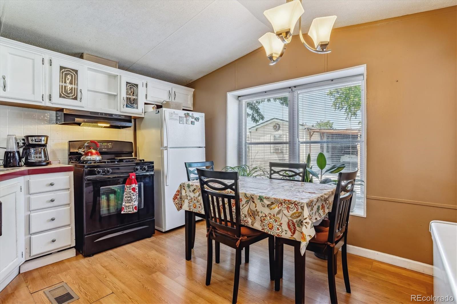 2970 Falcon Street Denver, CO 80260 - Photo 7 of 17