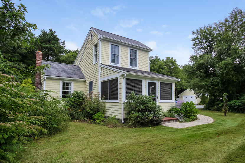 4462 Falmouth Road Cotuit, MA 02635 - Photo 1 of 30 Font of Home