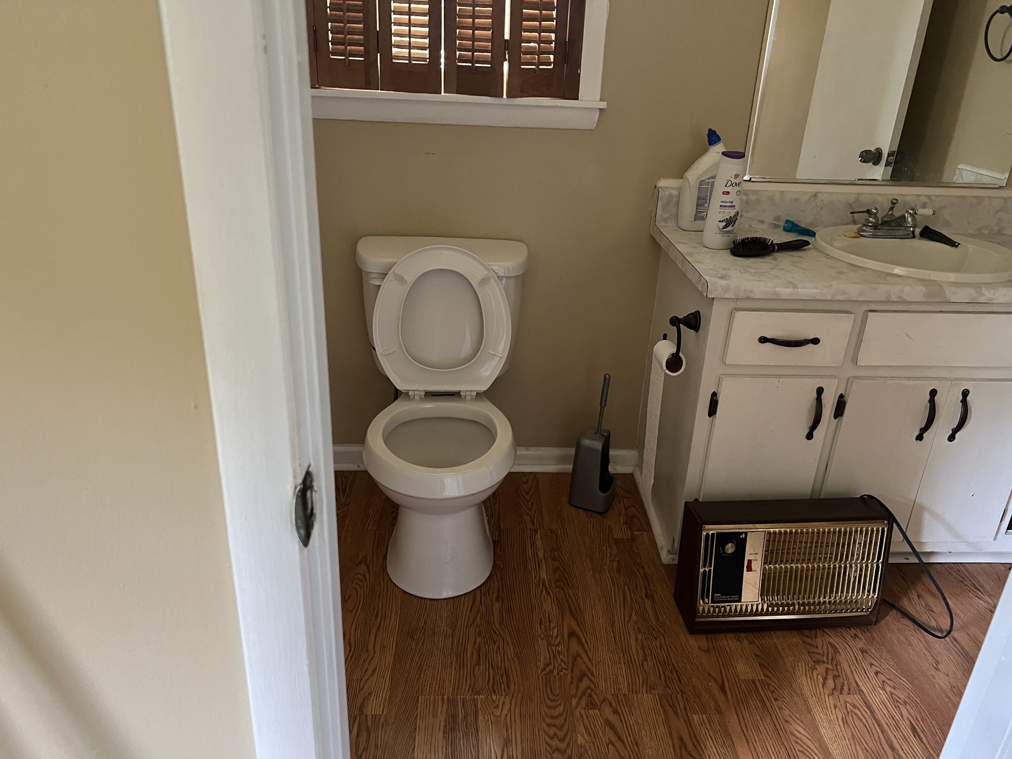 929 Industrial Access Road Pulaski, TN 38478 - Photo 19 of 28 a bathroom with a sink and a toilet