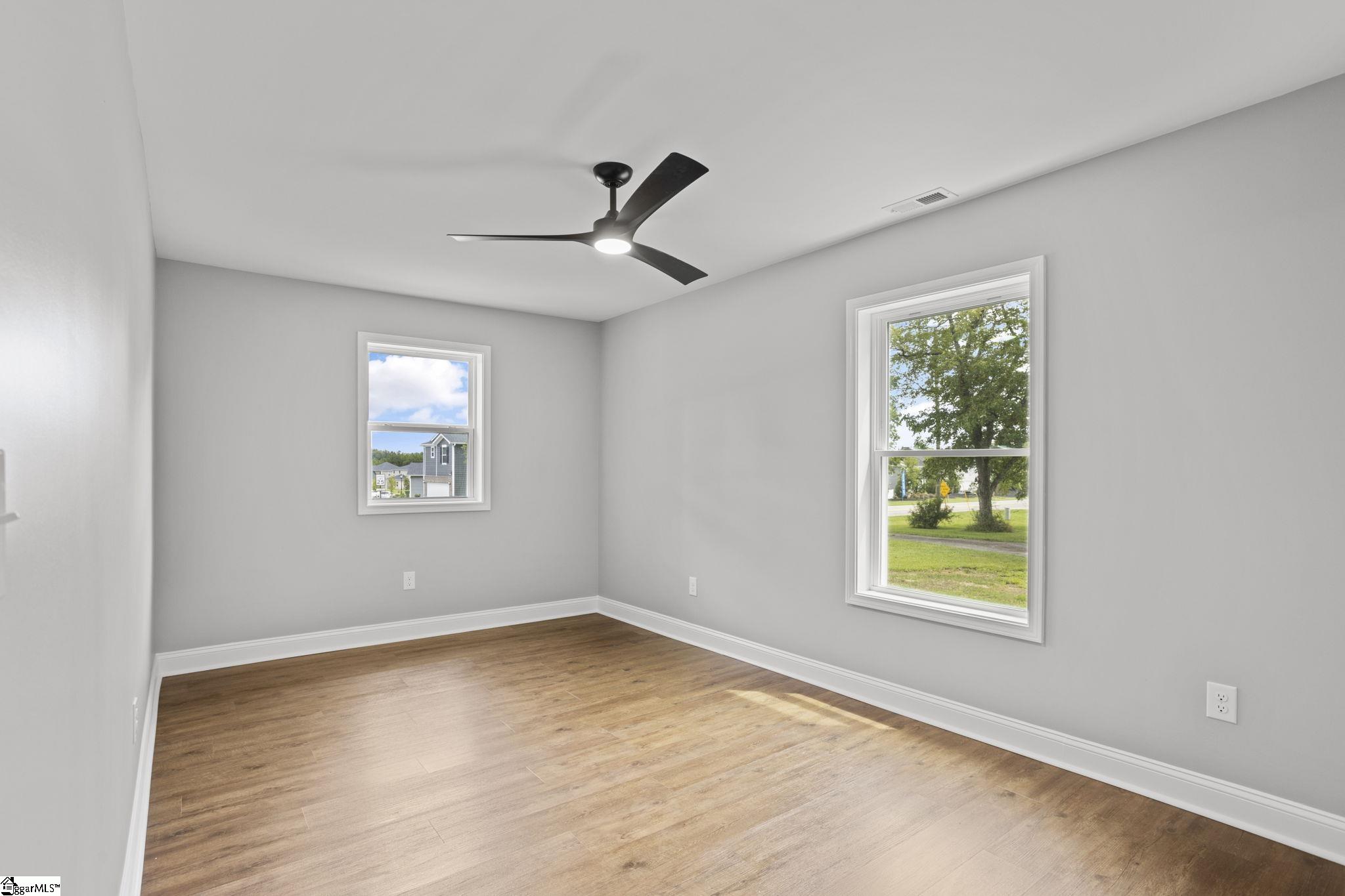 689 Log Shoals Road Greenville, SC 29607 - Photo 4 of 18 Gallery Image 4