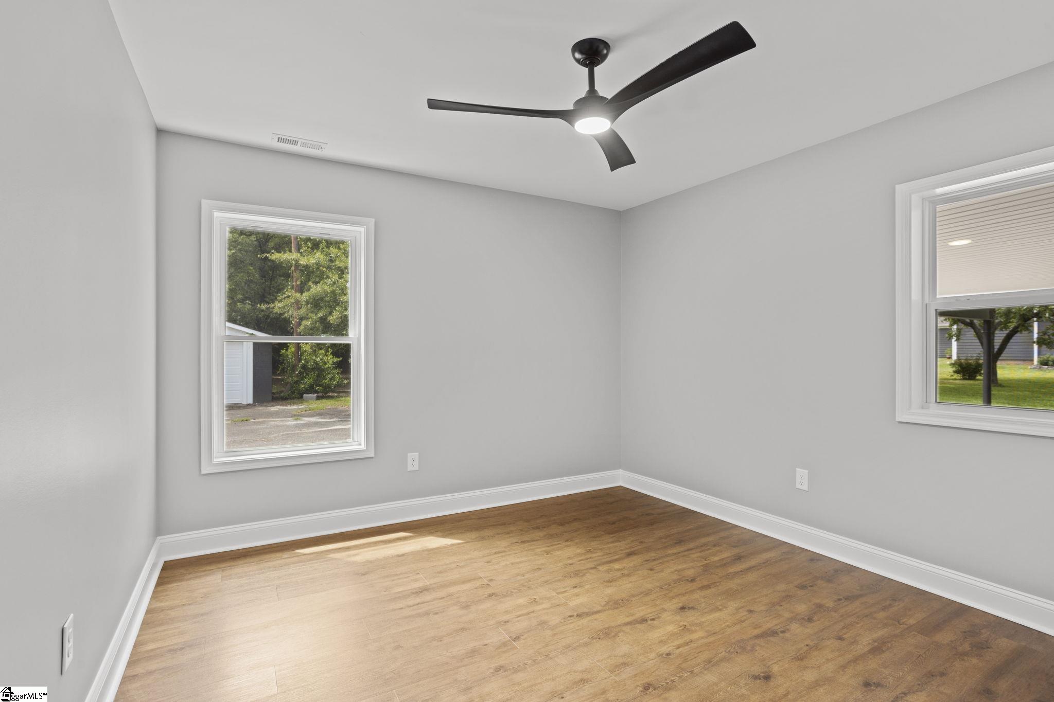 689 Log Shoals Road Greenville, SC 29607 - Photo 6 of 18 Gallery Image 6