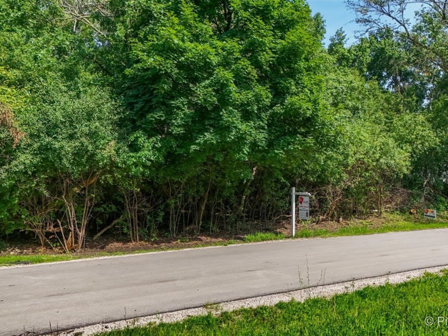 4N155 Niles Avenue Addison, IL 60101 - Photo 3 of 22