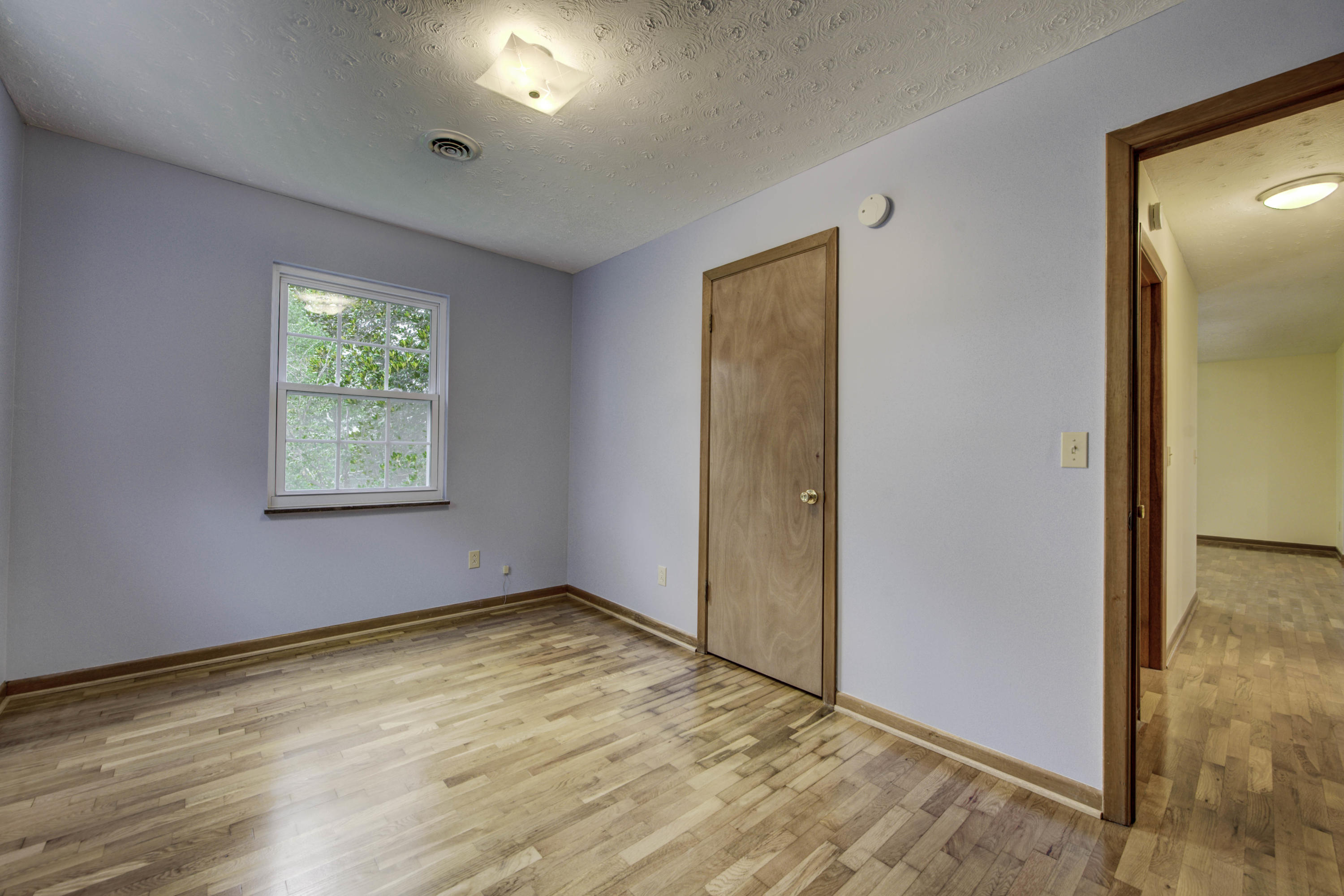 619 Blockhouse Valley Road Clinton, TN 37716 - Photo 21 of 38 21