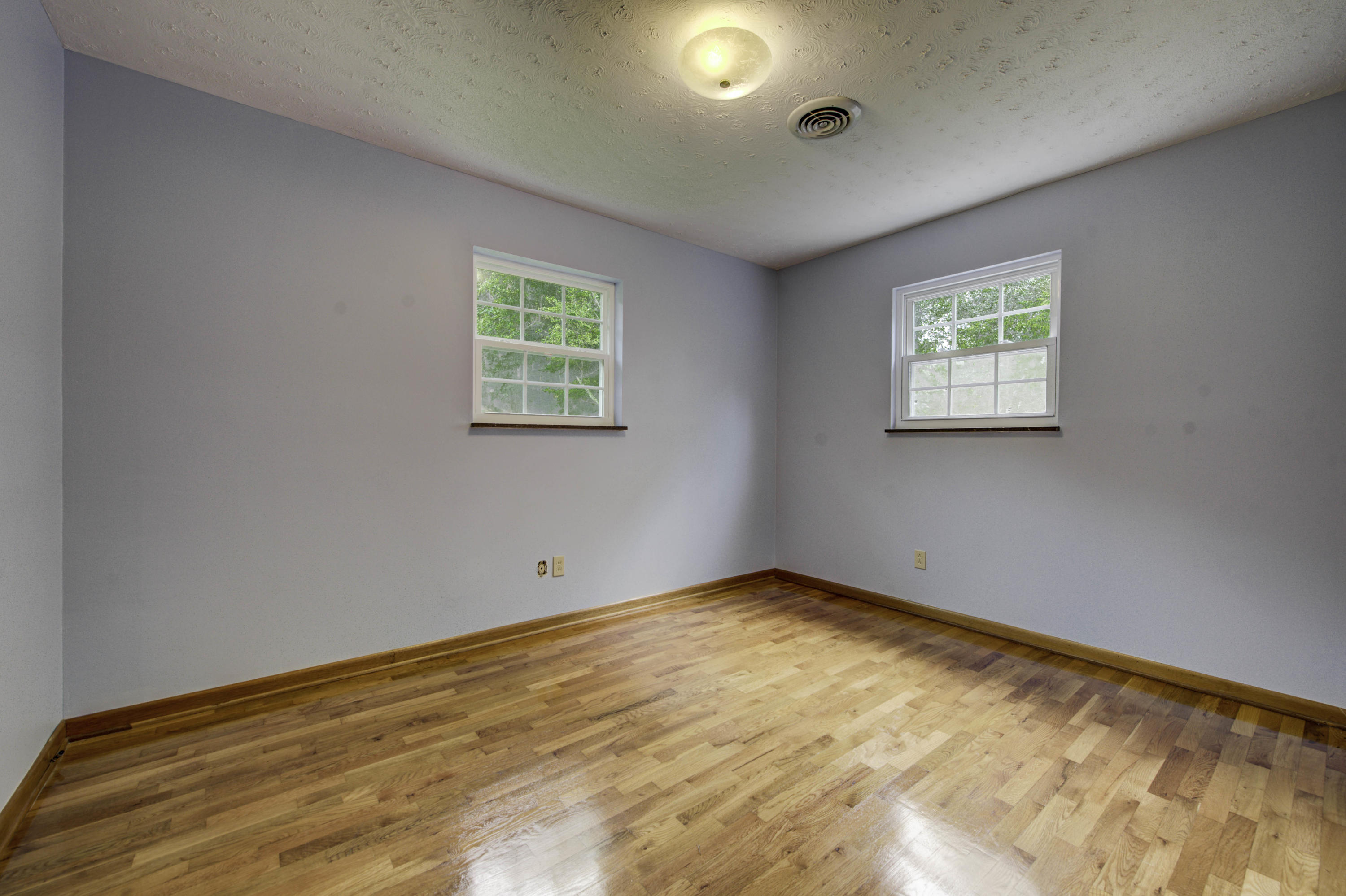 619 Blockhouse Valley Road Clinton, TN 37716 - Photo 23 of 38 23
