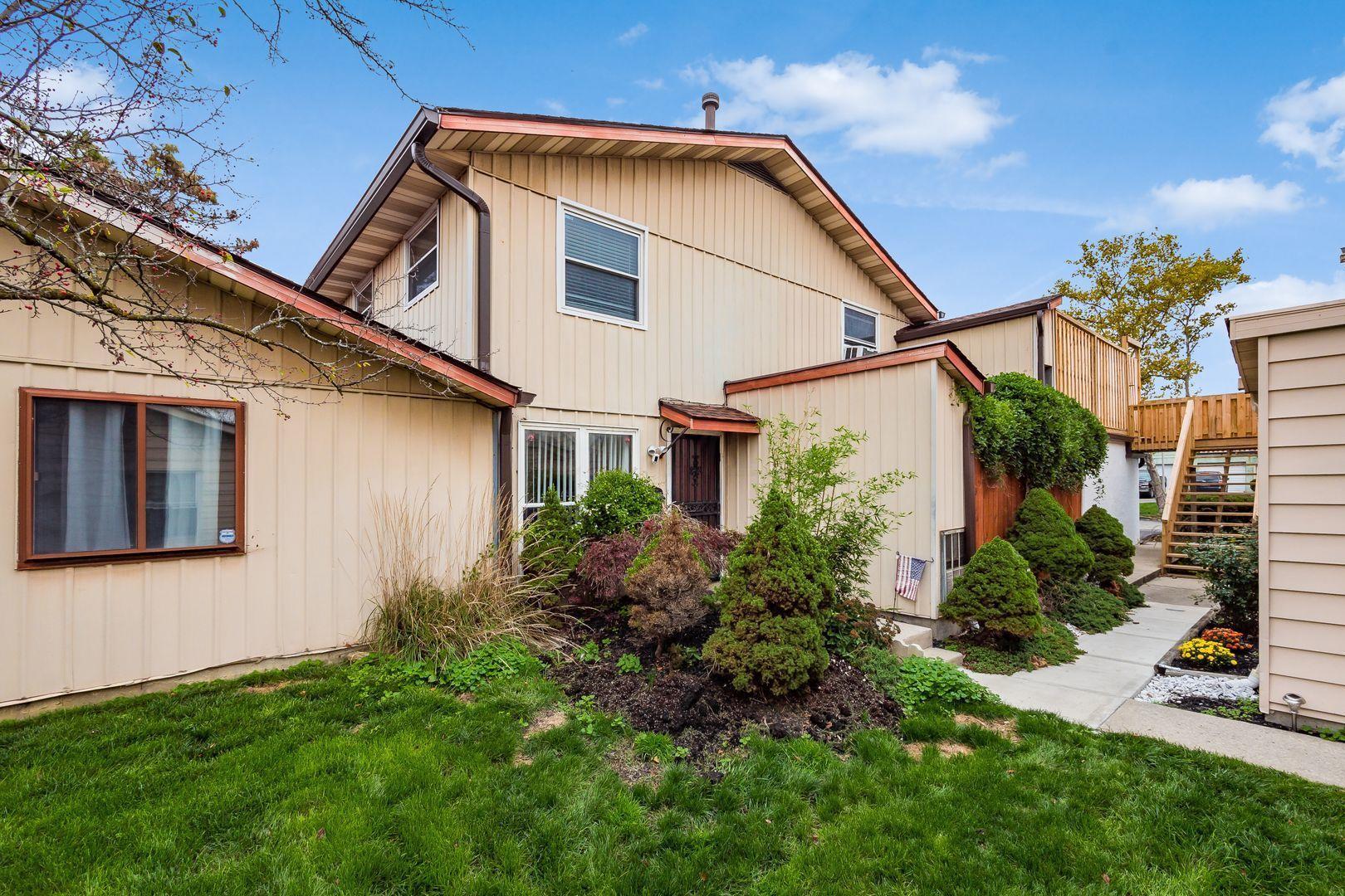 655 Cherry Ridge Road, Unit F Columbus, OH 43228 - Photo 1 of 31 Gallery Image 1
