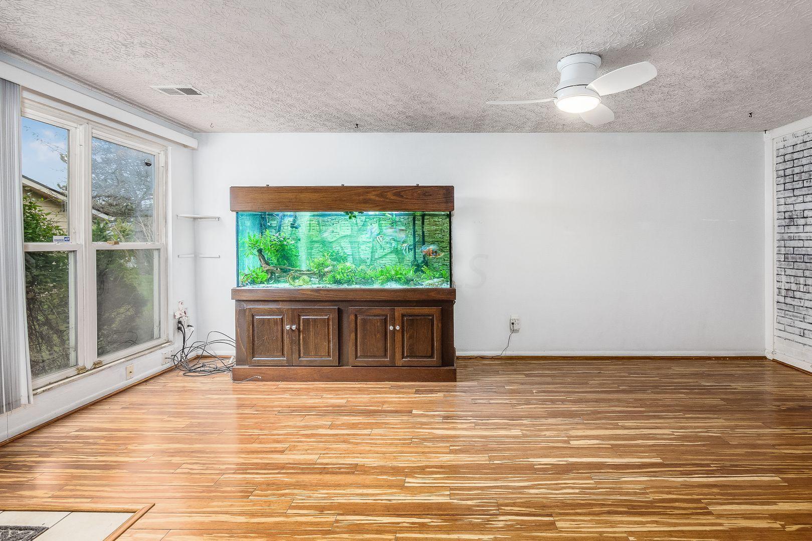 655 Cherry Ridge Road, Unit F Columbus, OH 43228 - Photo 13 of 31 Gallery Image 13