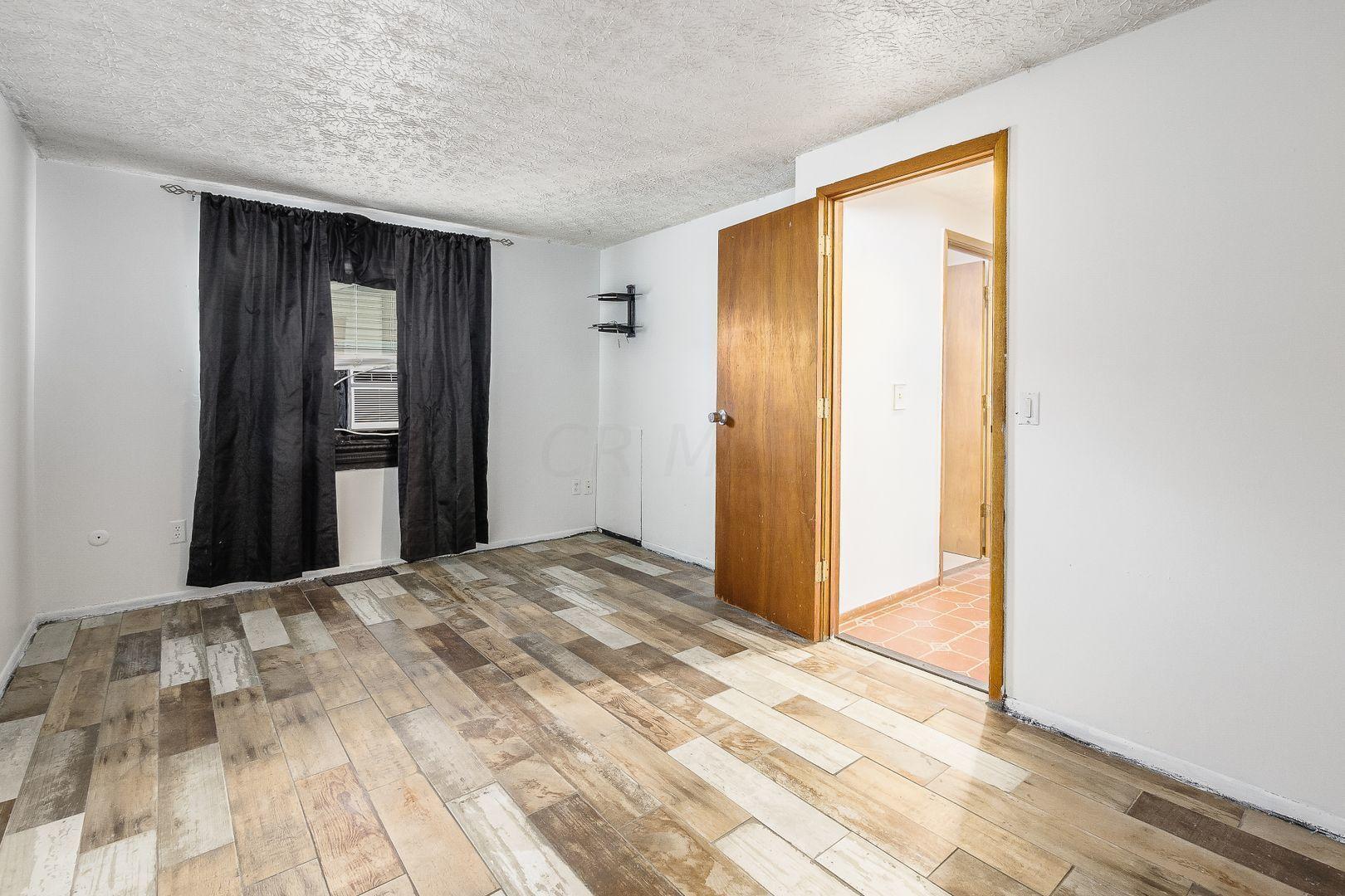 655 Cherry Ridge Road, Unit F Columbus, OH 43228 - Photo 20 of 31 Gallery Image 20