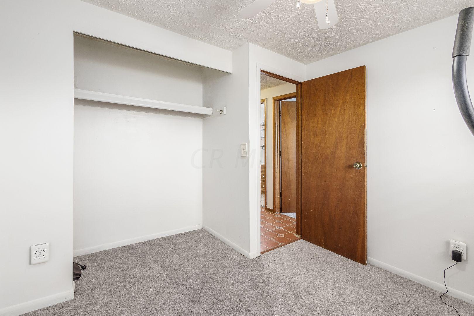 655 Cherry Ridge Road, Unit F Columbus, OH 43228 - Photo 24 of 31 Gallery Image 24