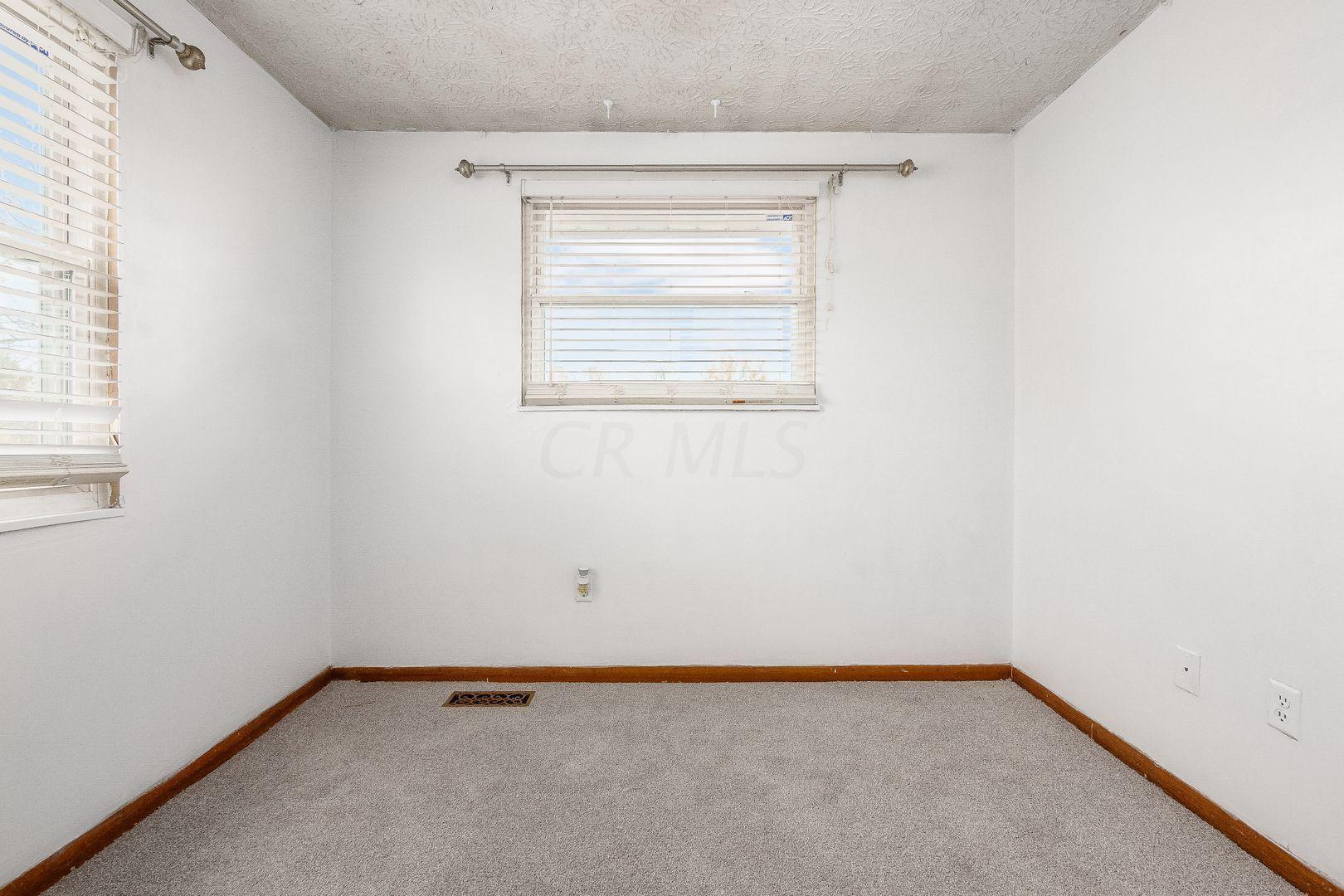 655 Cherry Ridge Road, Unit F Columbus, OH 43228 - Photo 26 of 31 Gallery Image 26