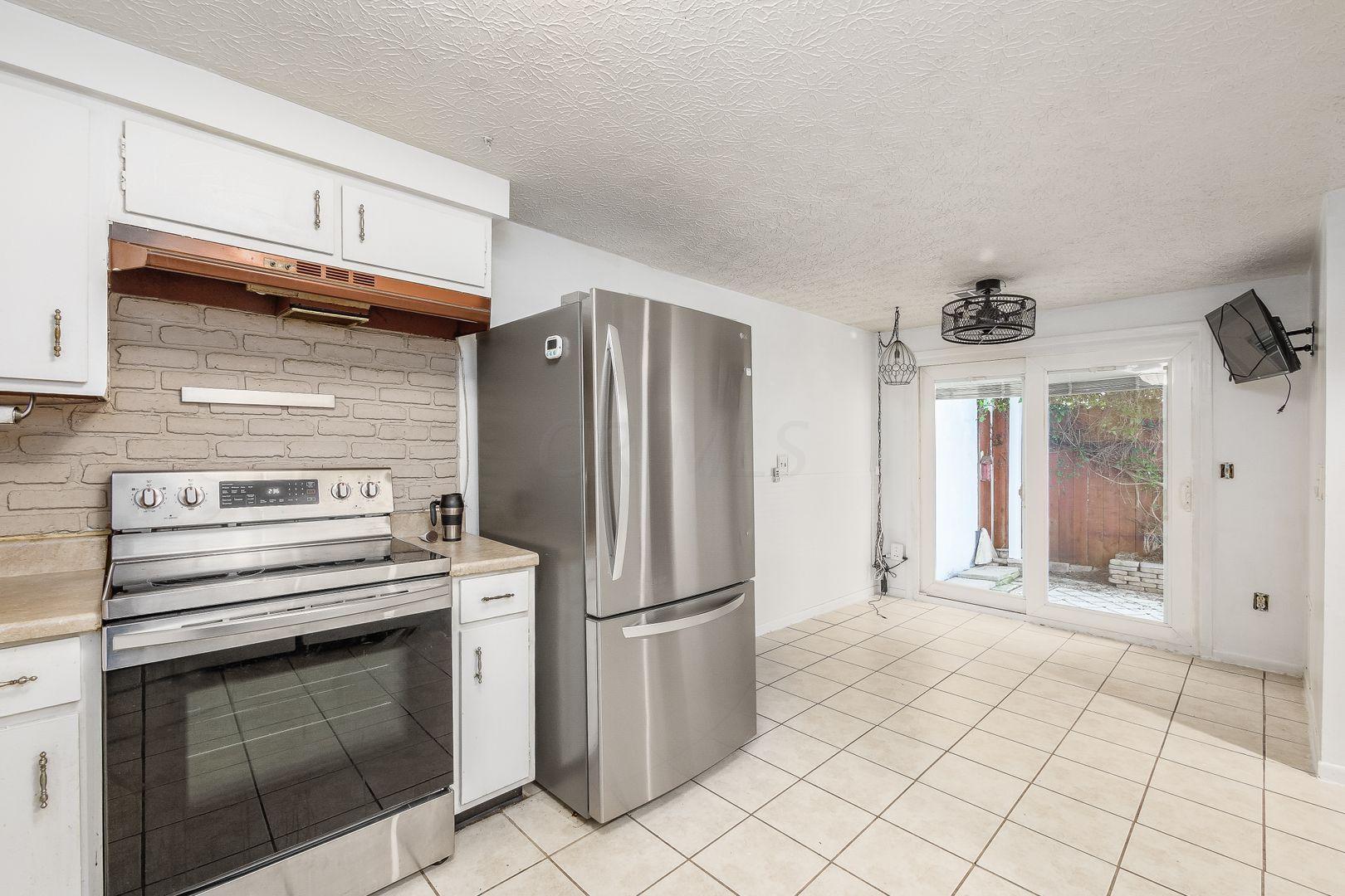 655 Cherry Ridge Road, Unit F Columbus, OH 43228 - Photo 10 of 31 Gallery Image 10