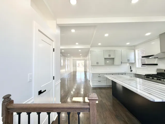 $479,900 | 1631 Cleveland Avenue, Whiting, IN 46394