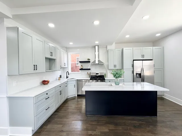 $479,900 | 1631 Cleveland Avenue, Whiting, IN 46394