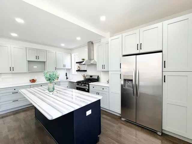 $479,900 | 1631 Cleveland Avenue, Whiting, IN 46394