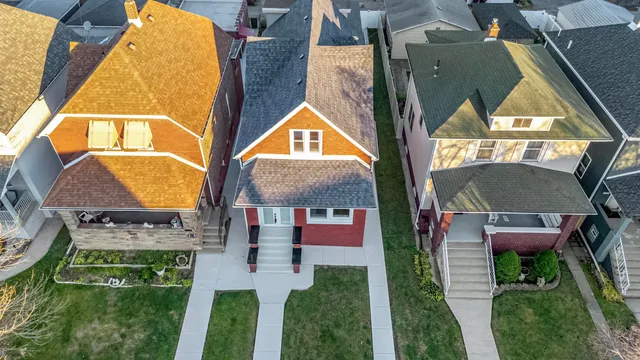 $479,900 | 1631 Cleveland Avenue, Whiting, IN 46394