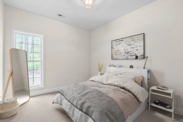 $389,900 | 1986 Stone Valley Court, Clarksville, TN 37043