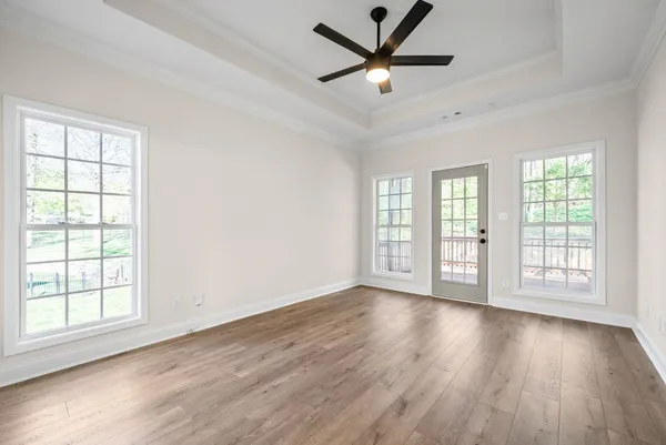 $389,900 | 1986 Stone Valley Court, Clarksville, TN 37043