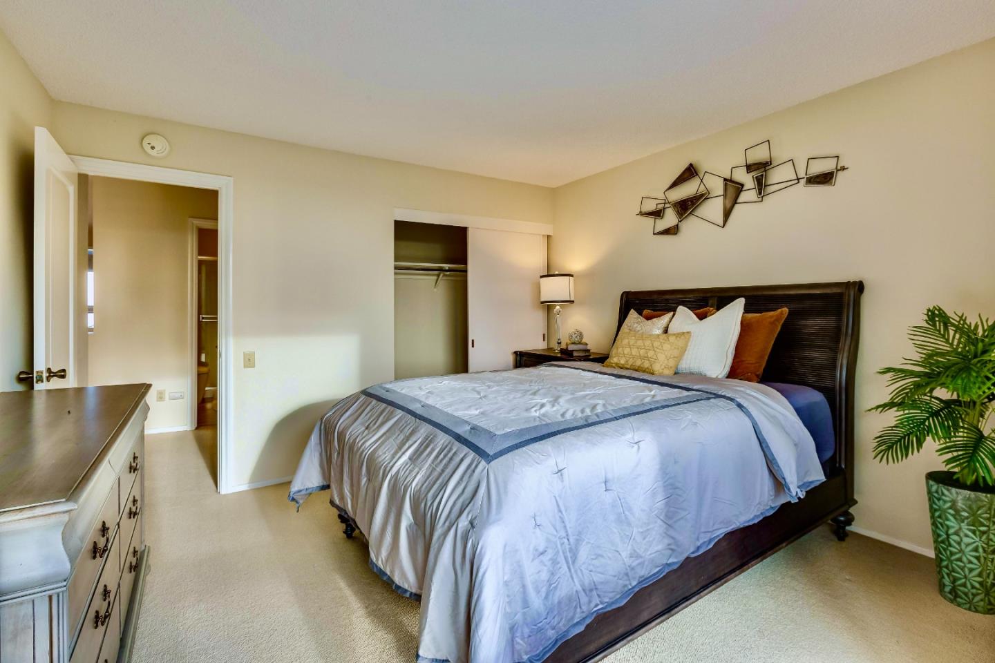 13 Ora Way San Francisco, CA 94131 - Photo 26 of 60