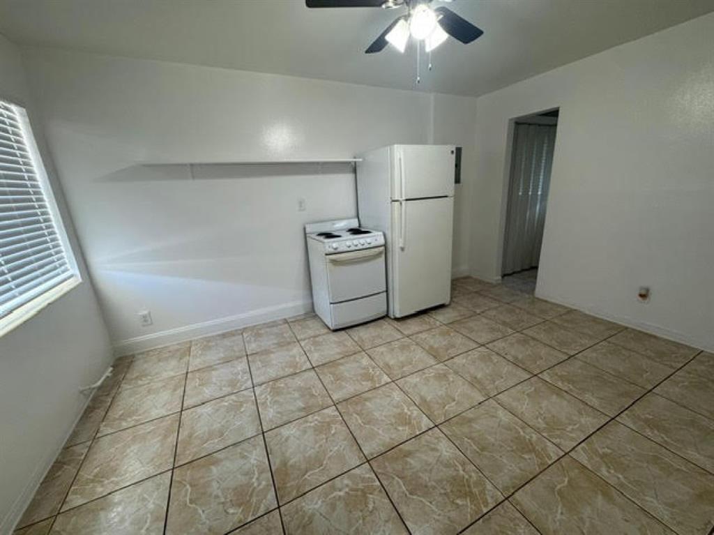 316 Northeast 3rd Street, Unit 2 Hallandale Beach, FL 33009 - Photo 4 of 8