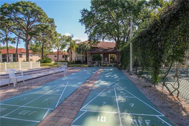 $3,800 | 4457 45th Avenue West, Unit 110, Bradenton, FL 34210