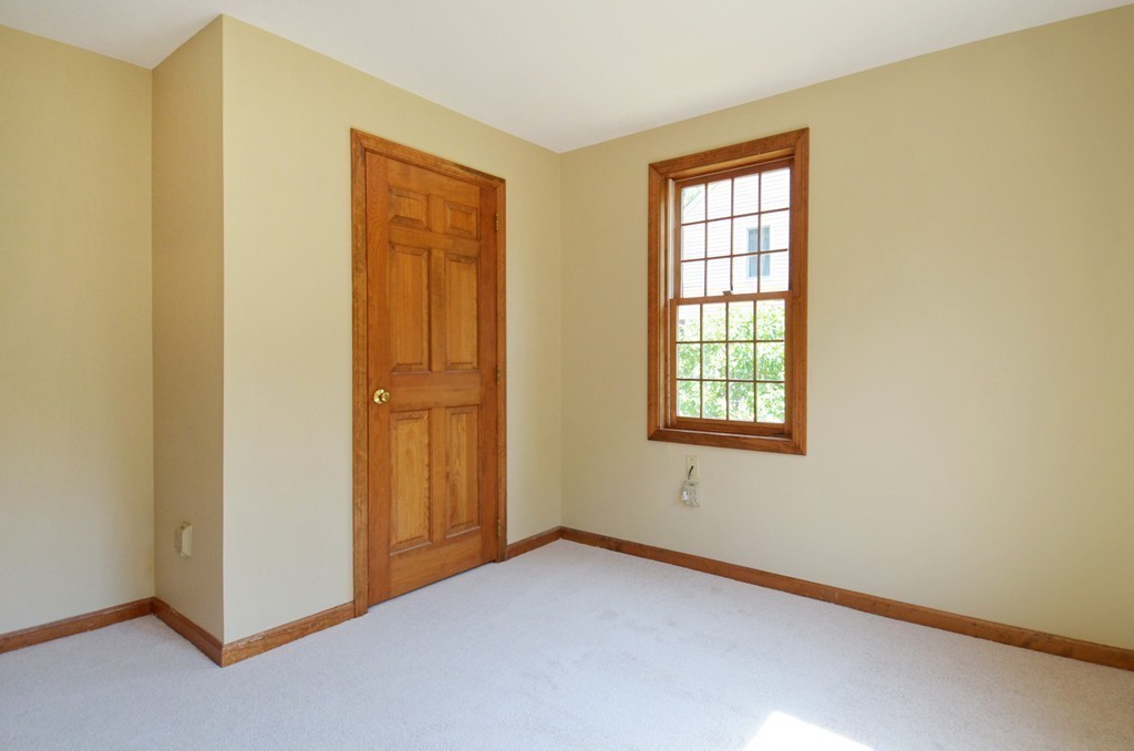136 Rice Avenue Northborough, MA 01532 - Photo 12 of 30 Gallery Image 12
