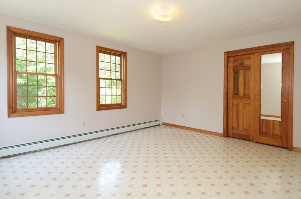 136 Rice Avenue Northborough, MA 01532 - Photo 16 of 30 Gallery Image 16