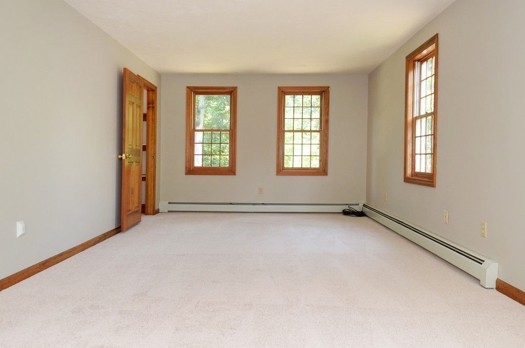 136 Rice Avenue Northborough, MA 01532 - Photo 18 of 30 Gallery Image 18
