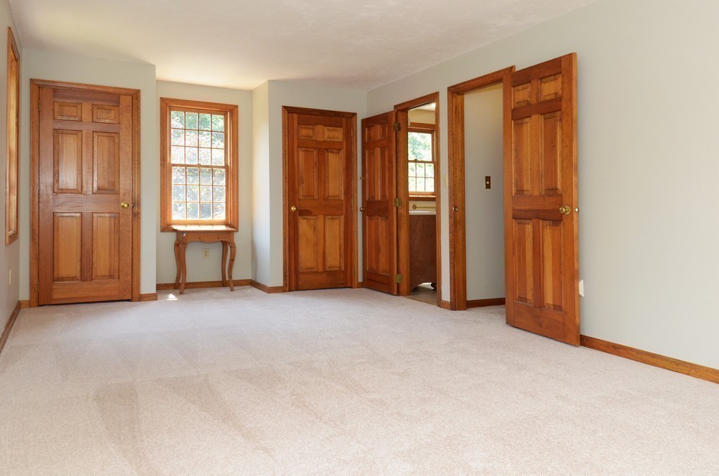 136 Rice Avenue Northborough, MA 01532 - Photo 19 of 30 Gallery Image 19