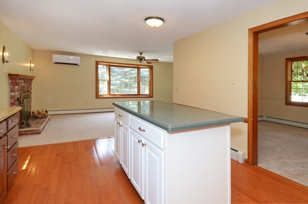136 Rice Avenue Northborough, MA 01532 - Photo 6 of 30 Gallery Image 6