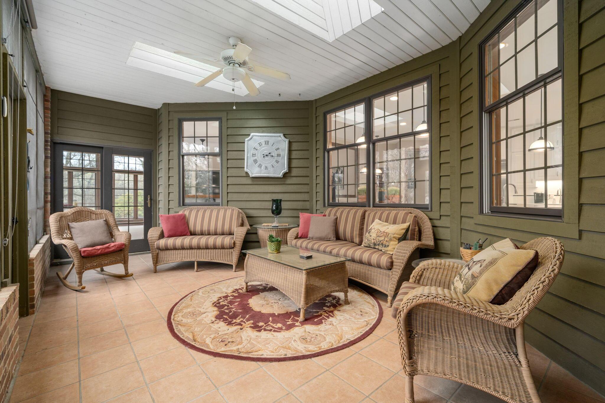 3450 Mann Road Blacklick, OH 43004 - Photo 75 of 134 Screened Porch